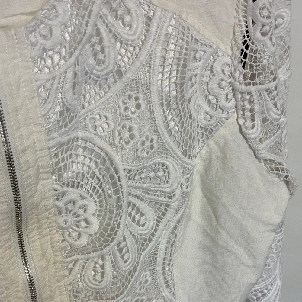 Ashley Stewart Cream Top - Picture 3 of 7